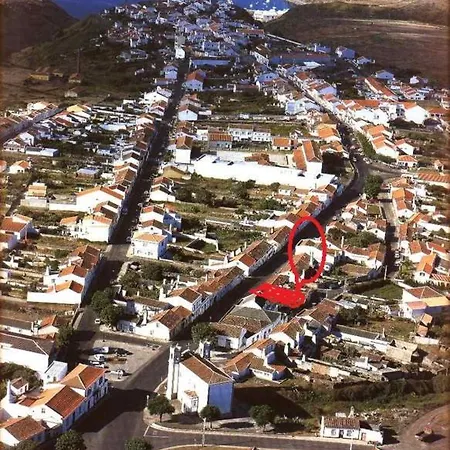 Azorean Stones House Ap D, Vila Do Porto, Acores *